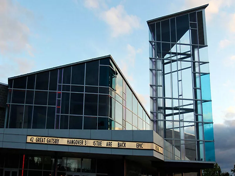 Cinema struchtúr cruach
